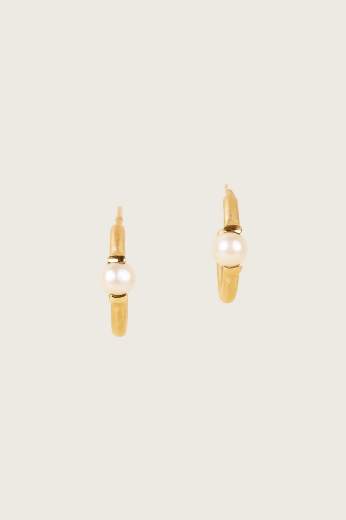 Othma 18K Recycled Fine Gold Plated Pearl Earrings - 925 Silver Posts