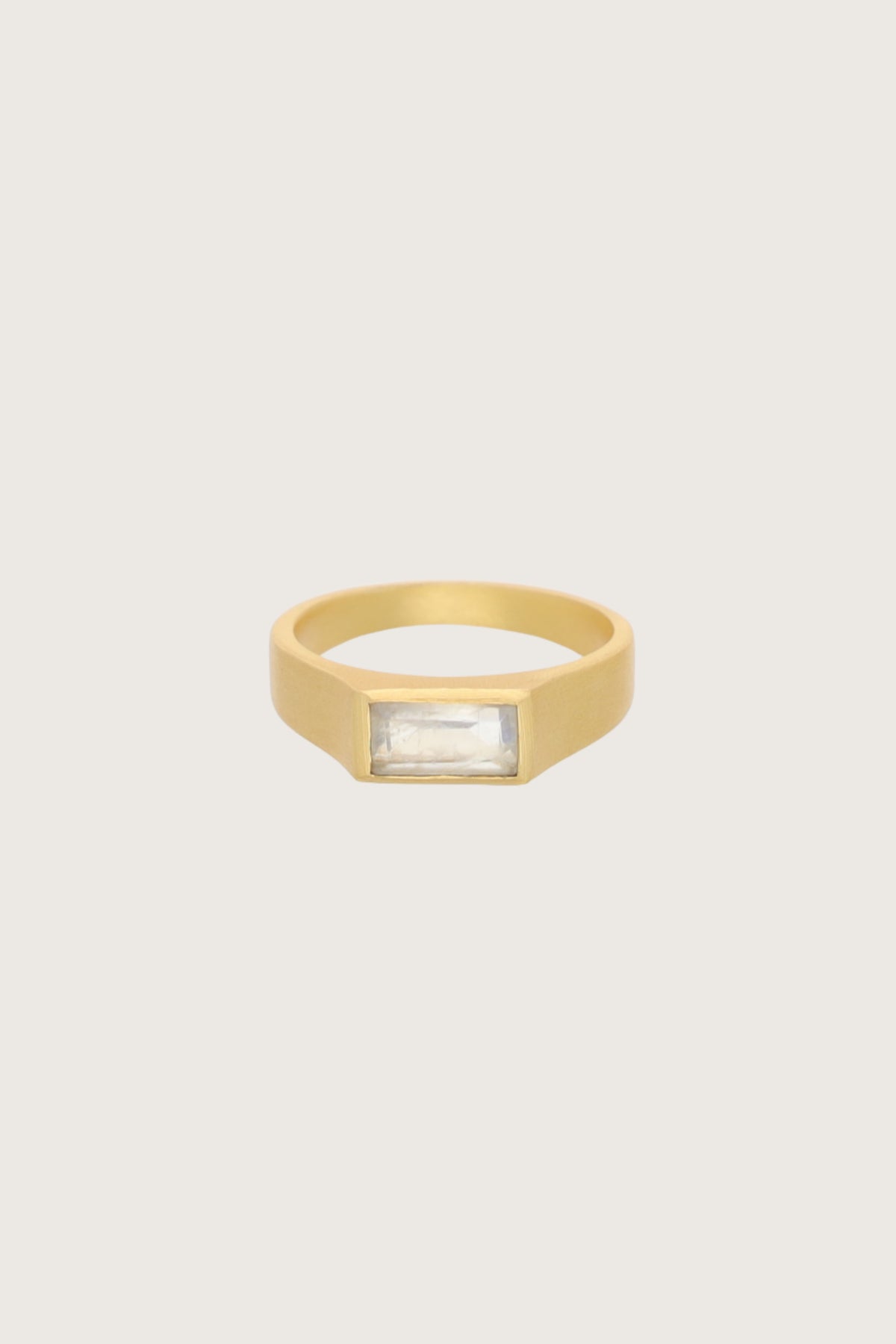 Lakar Clear Quartz Ring 18K Recycled Fine Gold Plated