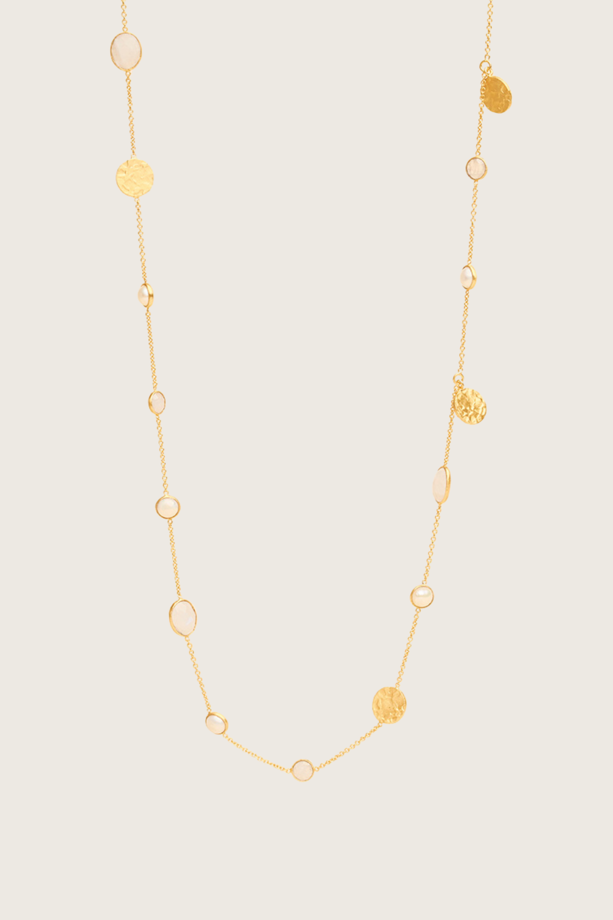 Collana Minski placcata in oro fine riciclato 18K, perla bianca / pietra di luna arcobaleno