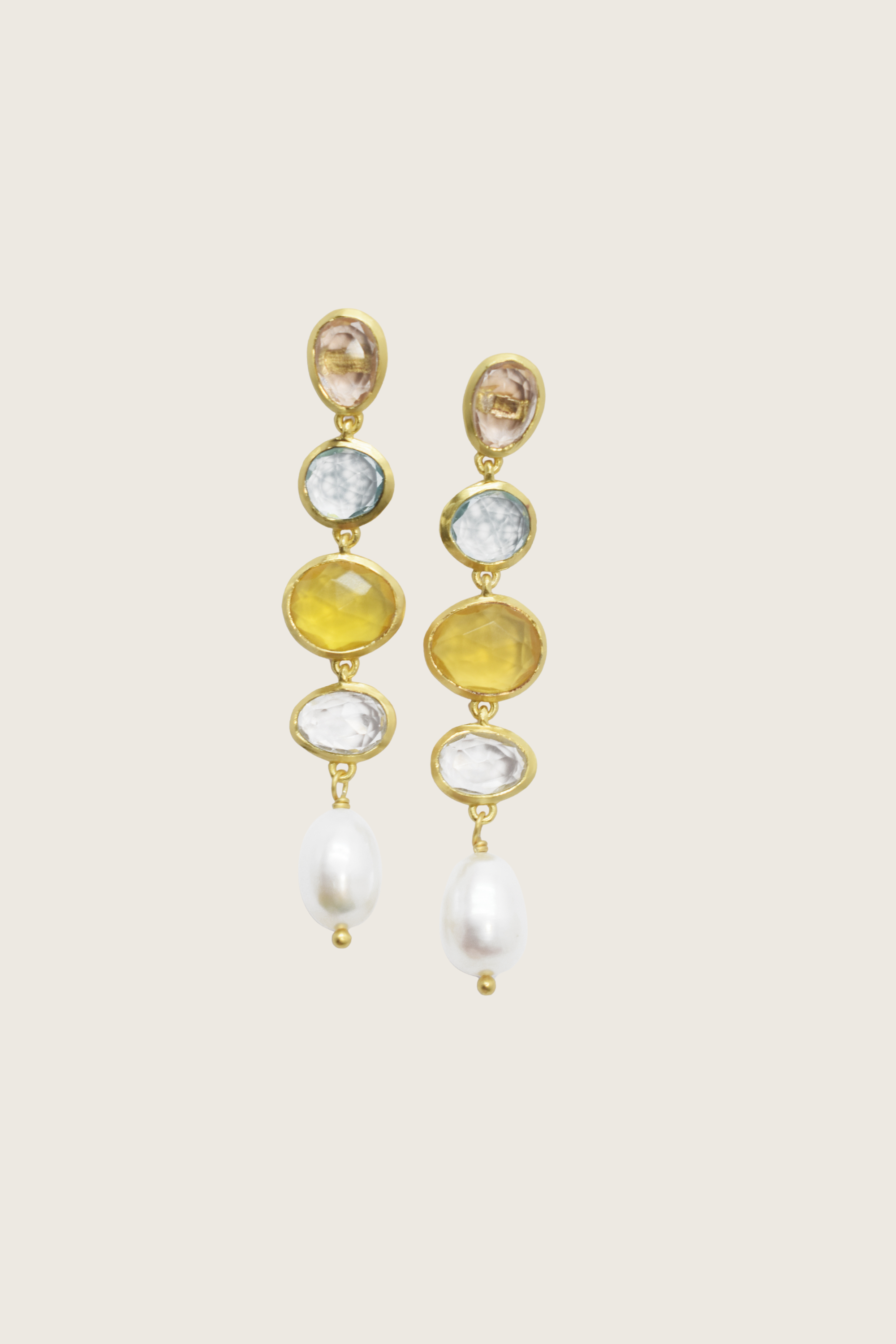 Minae 18K Recycled Fine Gold Plated Freshwater Pearl Earrings - 925 Silver Posts